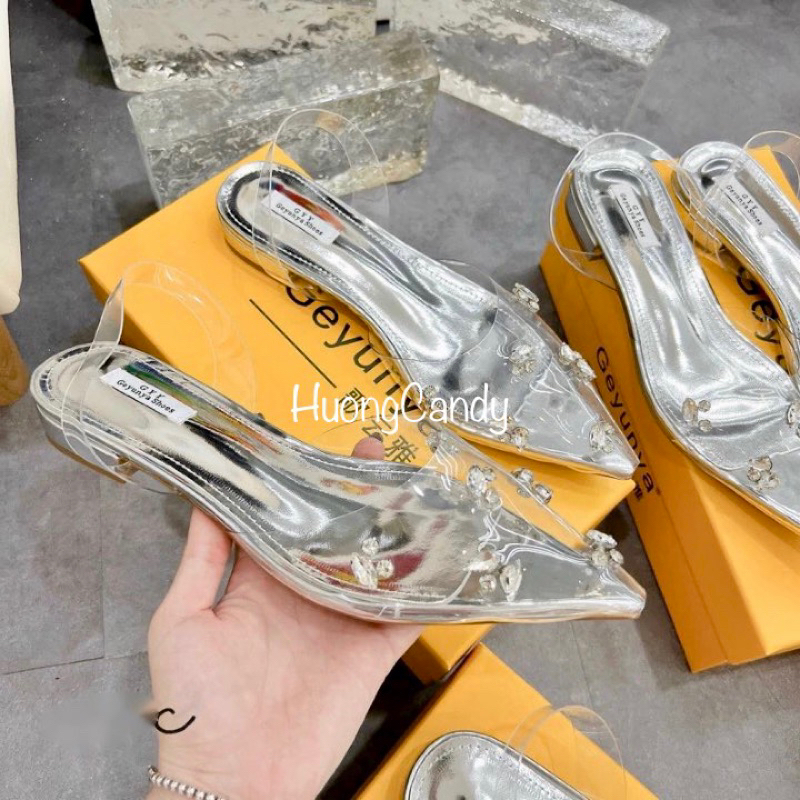 Sandal bệt bạc đá gém quai sau  chắc chắn FULLBOX(hàng sẵn)H185