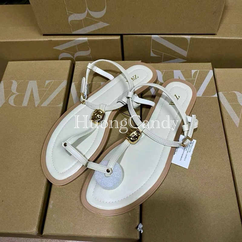 (chân mảnh lùi 2sz)Sandal ZR xỏ ngón khuy vàng Fullbox(sẵn)H69