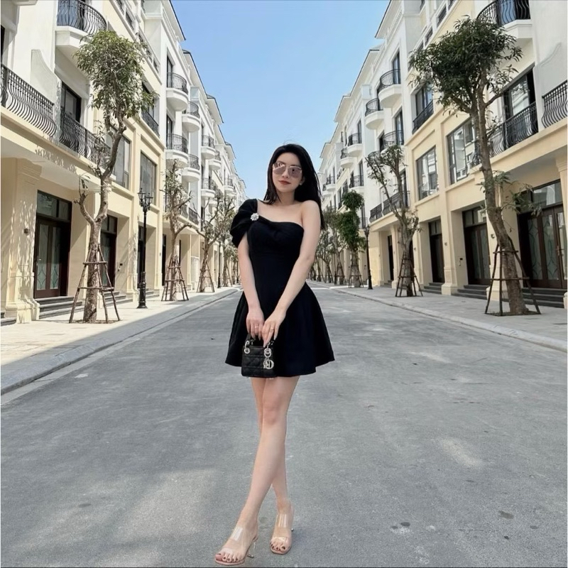(sẵn)Guốc Z 2 quai trong đế trong tôn dáng FULLBOXH51