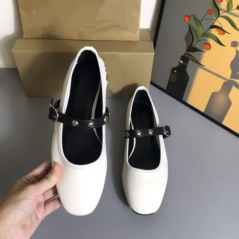 Giày búp bê ZR sữa mũi tròn FULLBOX( chân dày nên tăng size)H161