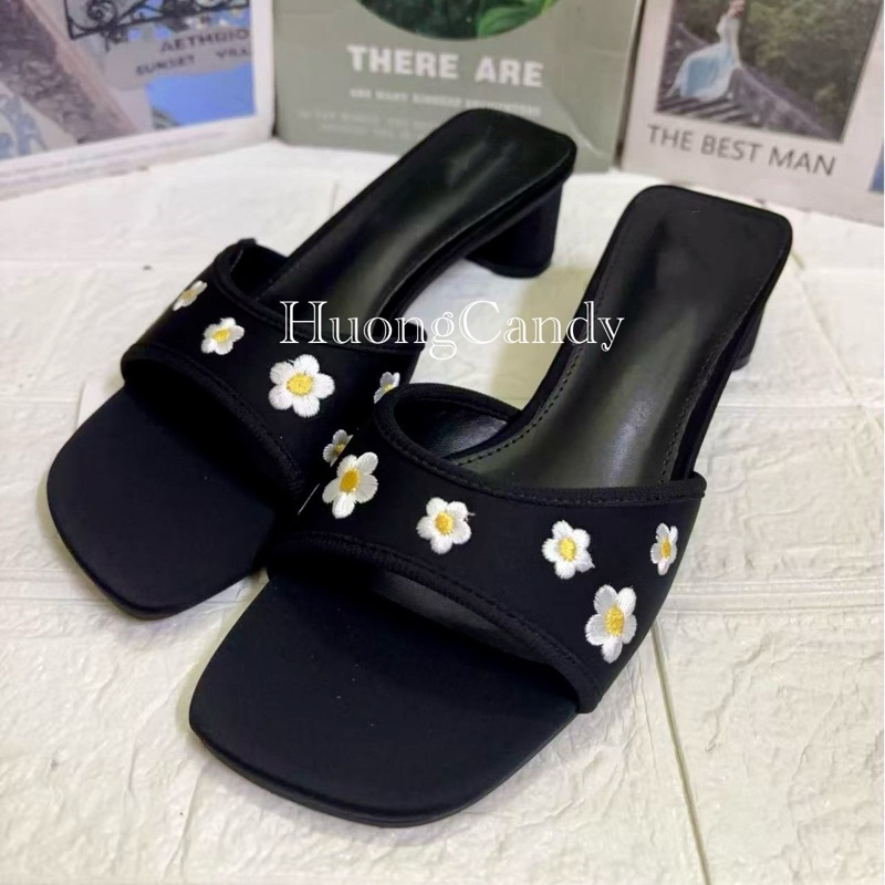 Guốc Z đen thêu hoa cúc vàng FULLBOX(sẵn)H430/3W096/T2.5A
