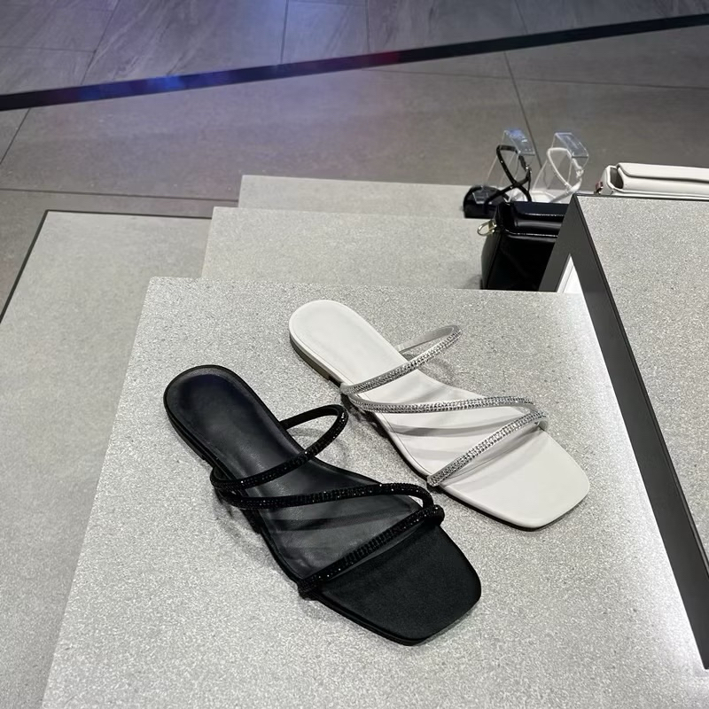 Sandal Dép C mũi vuông đế bệt quai đính đá hạt -6186-T1.4- lấp lánh-H479