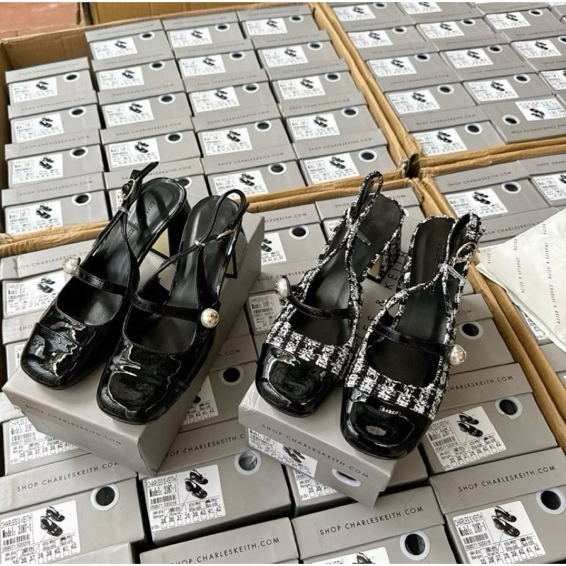 Giày sandal CK phối màu quai đính ngọc mũi vuông-2187- đế trụ cao 6cm-H482