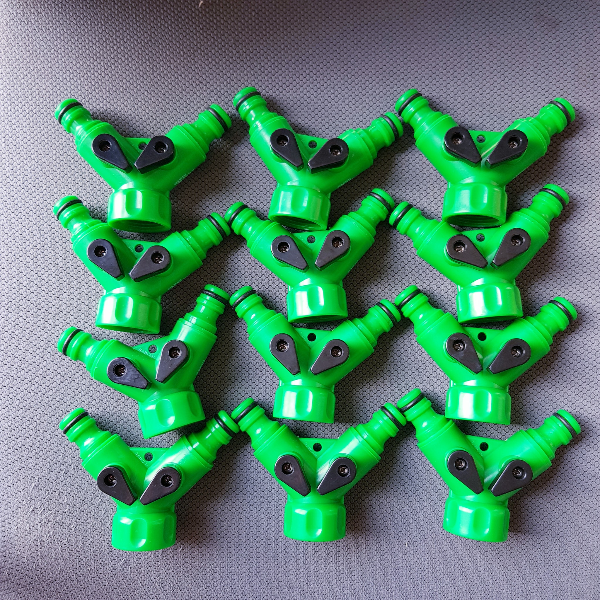 Bộ Chia Nước Chữ Y AquaMate W-3270 – Van Khóa Đôi