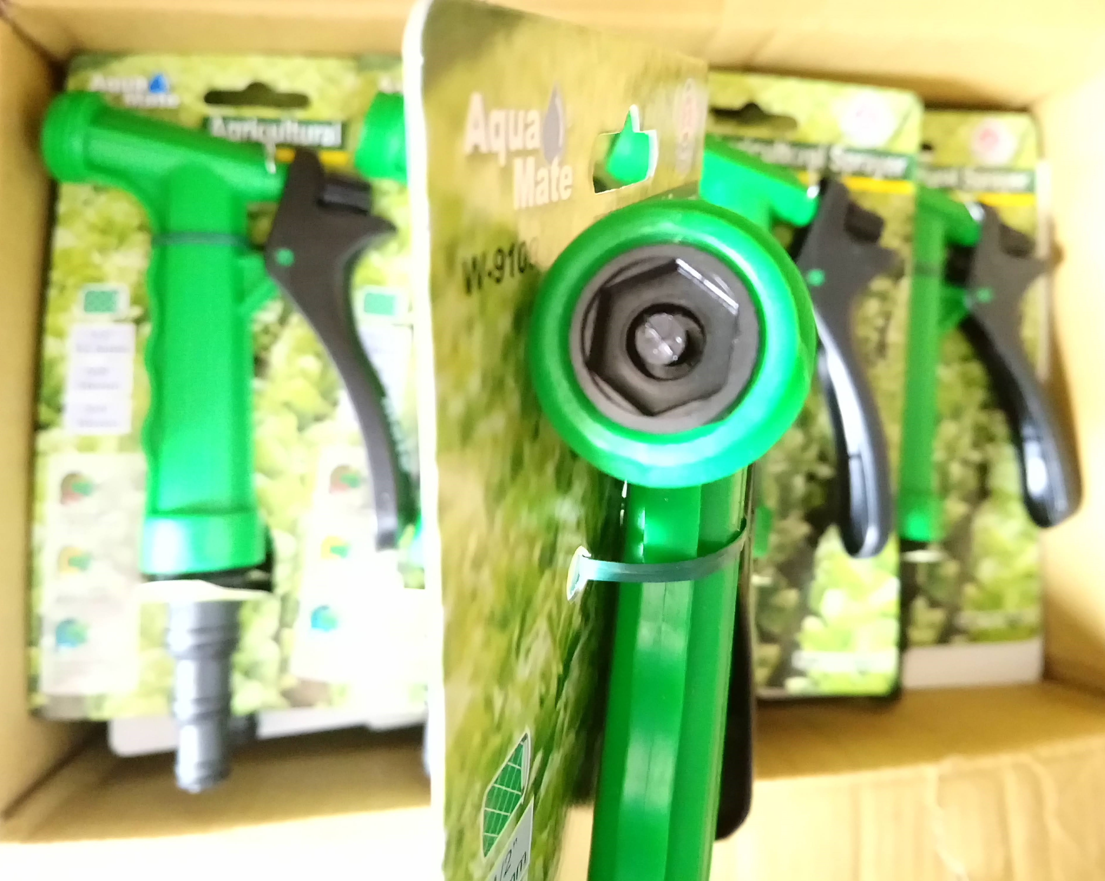 Súng tưới cây AQUAMATE W-9109 ren 27mm – Tia nước mạnh, bền bỉ, dễ sử dụng