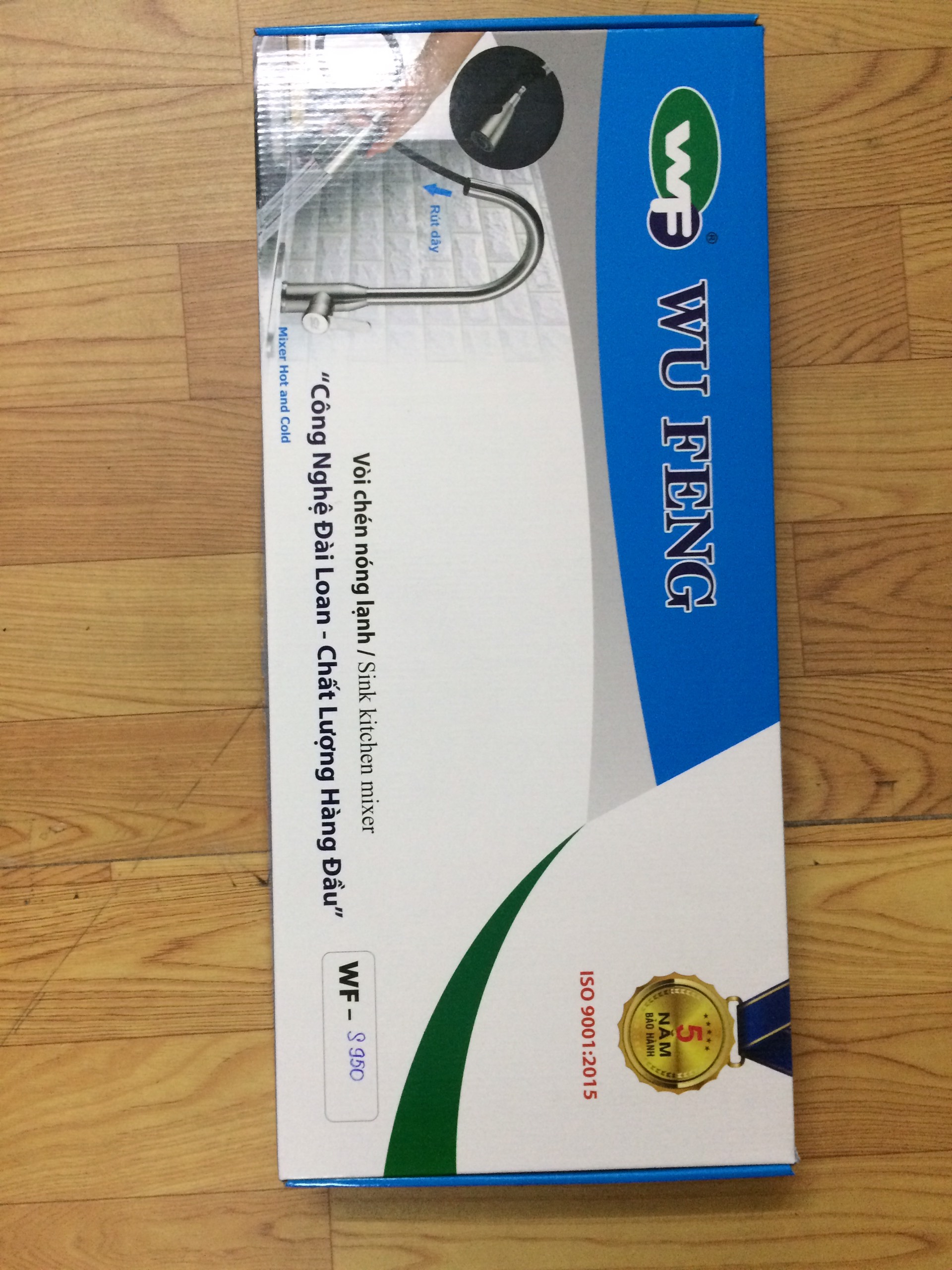 Vòi Rửa Chén Nóng Lạnh Dây Rút Wufeng WF-S950 Inox 304 Cao Cấp