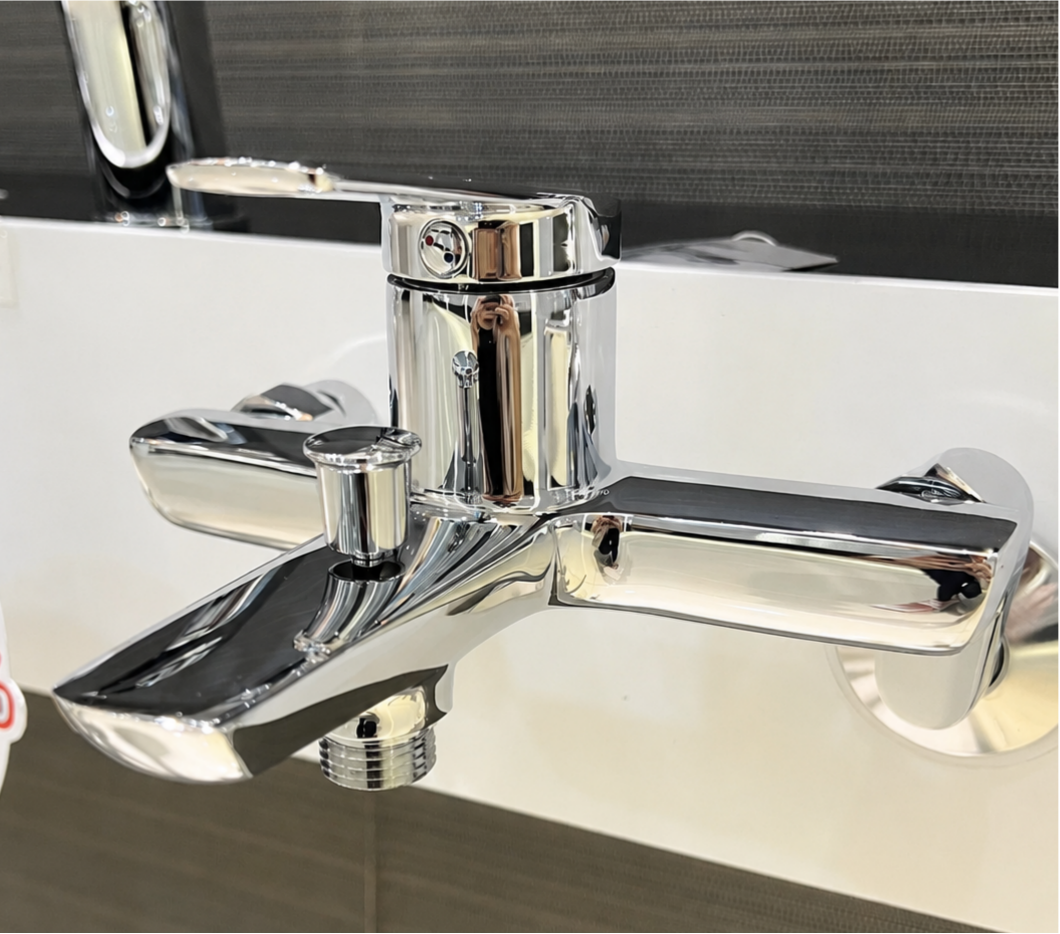 Vòi Sen Nóng Lạnh CAESAR S203C Tay Sen 1 Chế Độ – Tiết Kiệm Nước, Bền Đẹp Chuẩn Cao Cấp