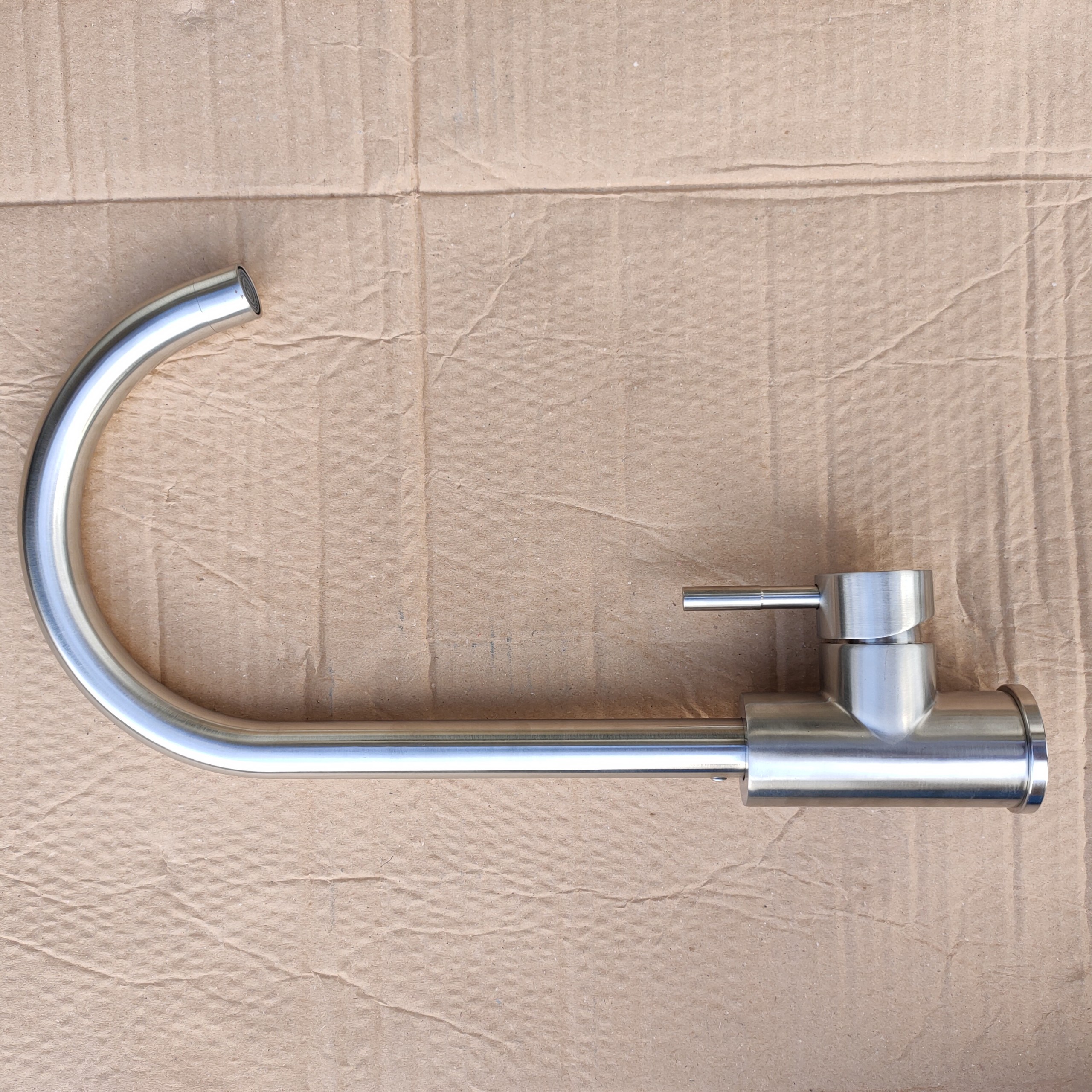 Vòi Rửa Chén Nóng Lạnh Inox 304 Wufeng WF-S941(OX) – Ống 24, Ổ Bi Xoay 360°, Bền Đẹp, Chống Gỉ