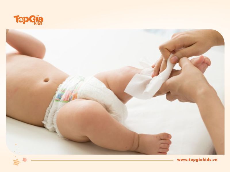 5 nguyên tắc sử dụng khăn giấy ướt cho trẻ sơ sinh