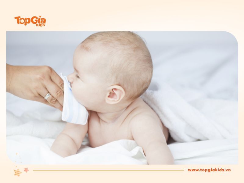 Khăn ướt TopGiaKids sự lựa chọn hàng đầu cho mẹ bỉm