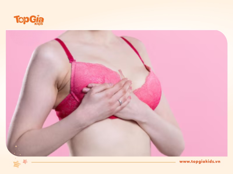 2. Khi nào nên vắt sữa mẹ bằng tay?