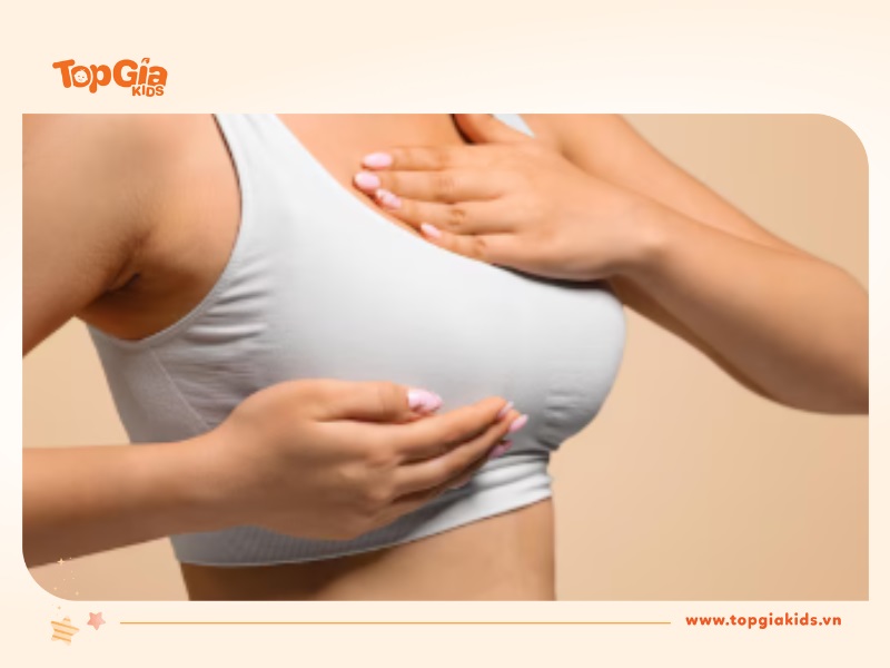 Một số lưu ý trong quá trình dùng tay vắt sữa mẹ