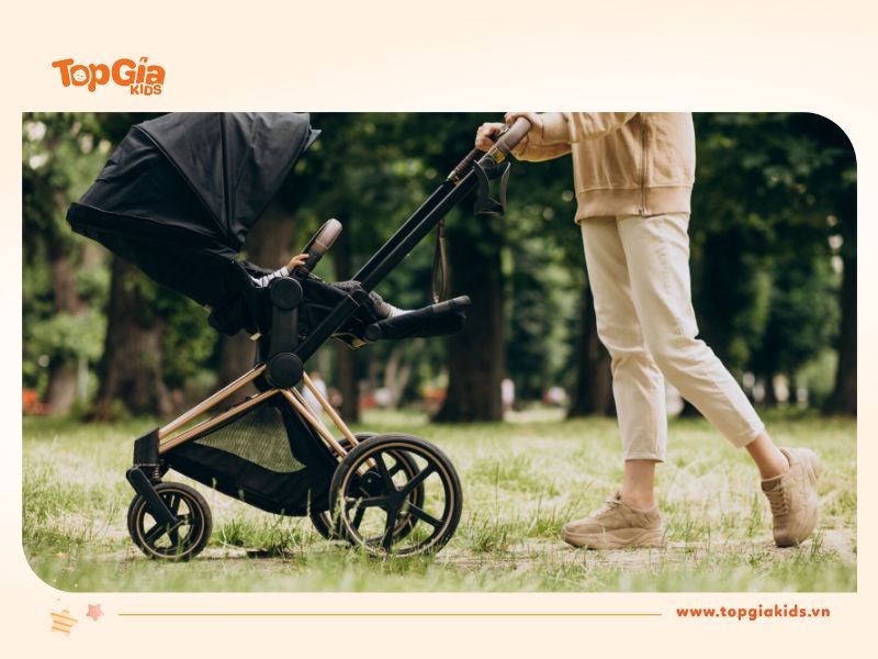 6 tiêu chí chọn xe đẩy cho trẻ sơ sinh an toàn, chất lượng