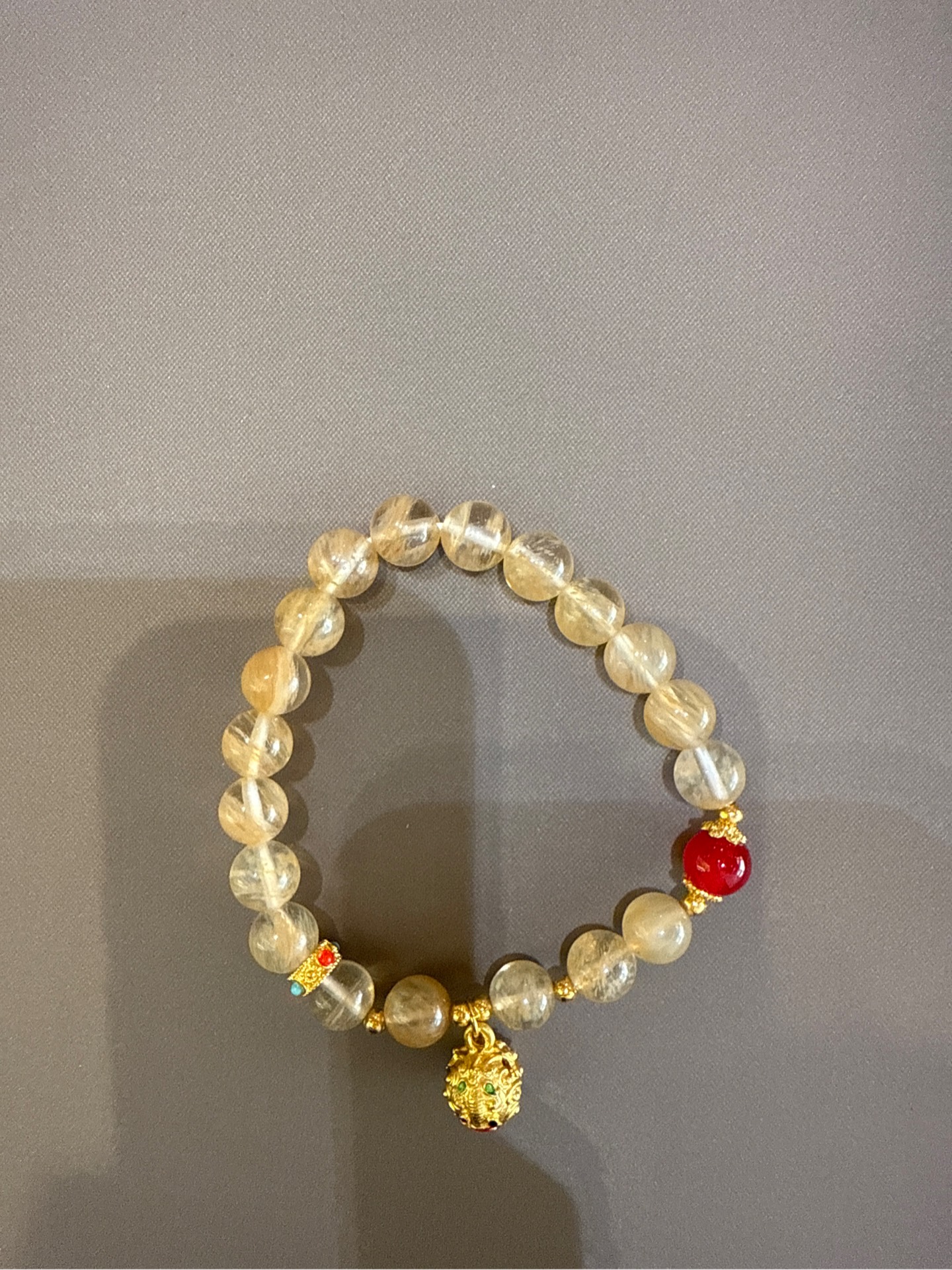 Vòng Tay Thời Trang Charm Vàng