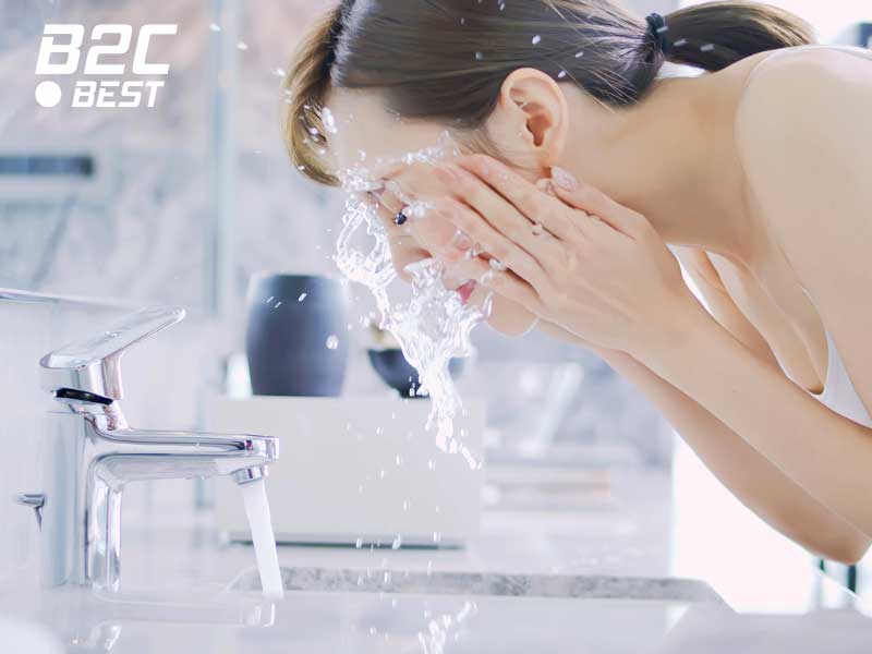 Clo Trong Nước Máy Có An Toàn Cho Da Mặt Không?