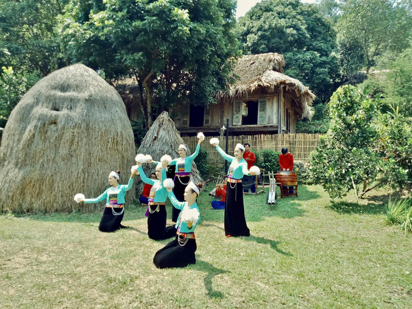 Thời gian - Địa điểm tổ chức Trường Đông