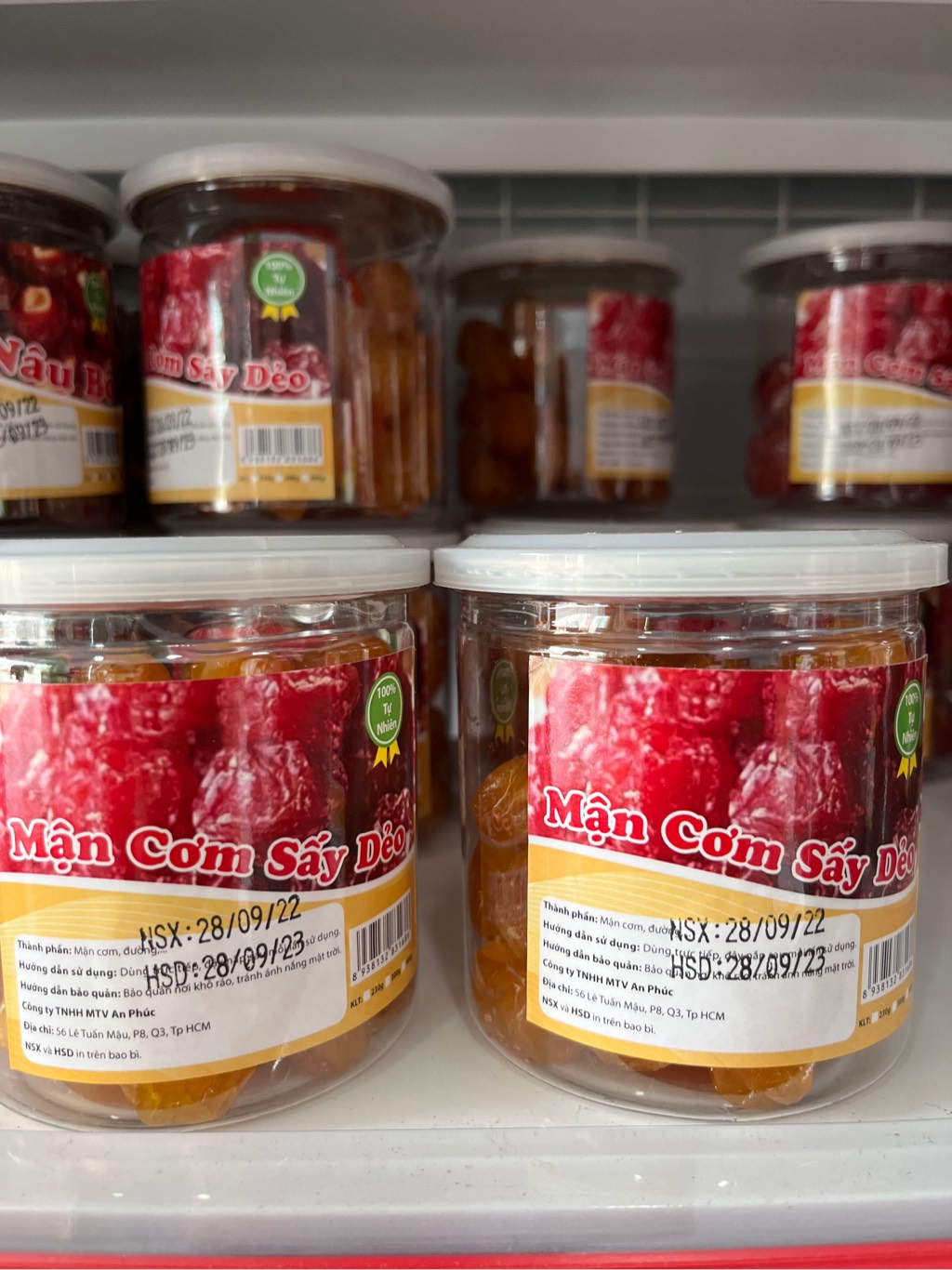 Bánh kẹo ăn vặt