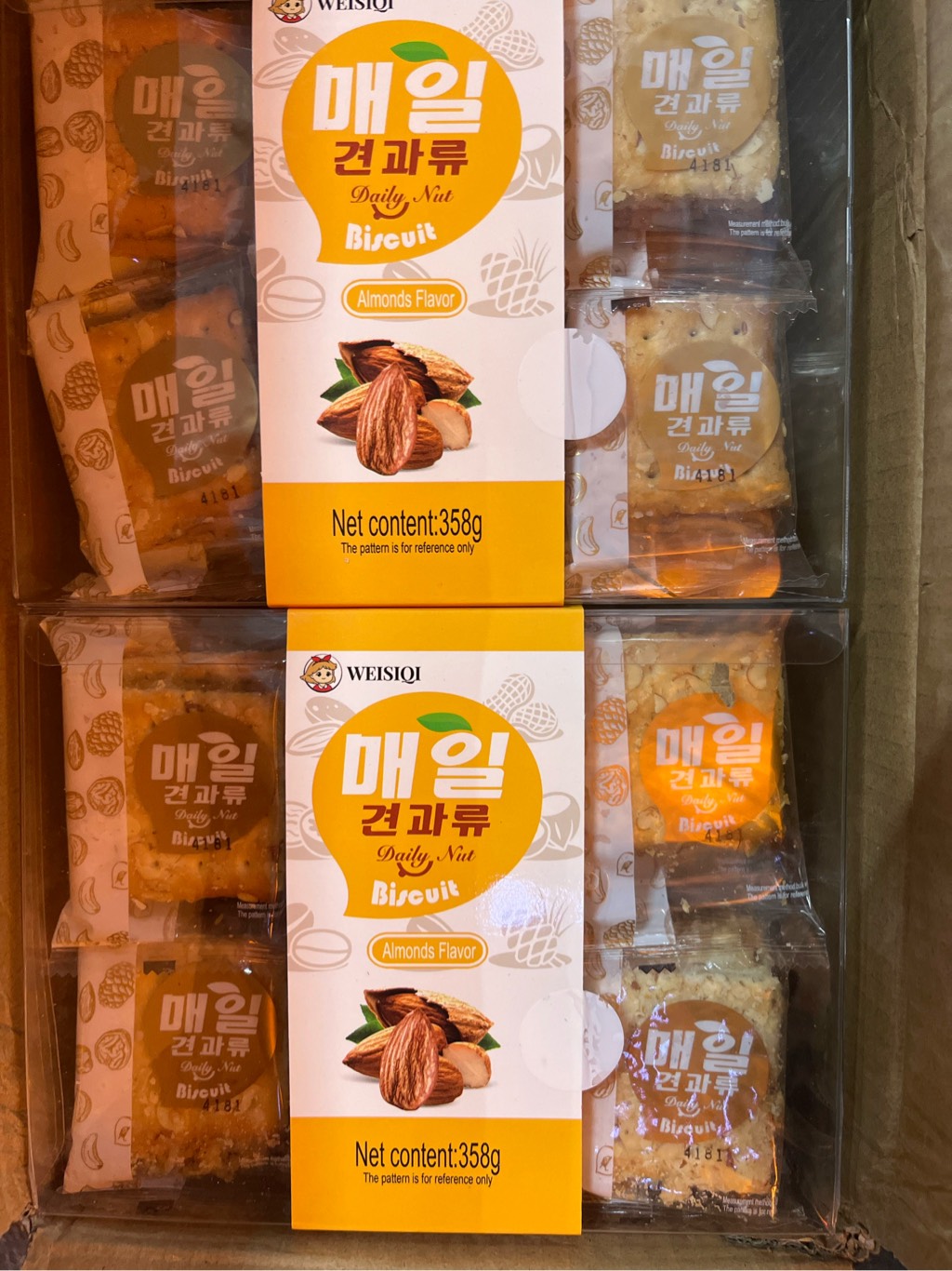 Bánh soda Weisiqi - Hạt điều 358g