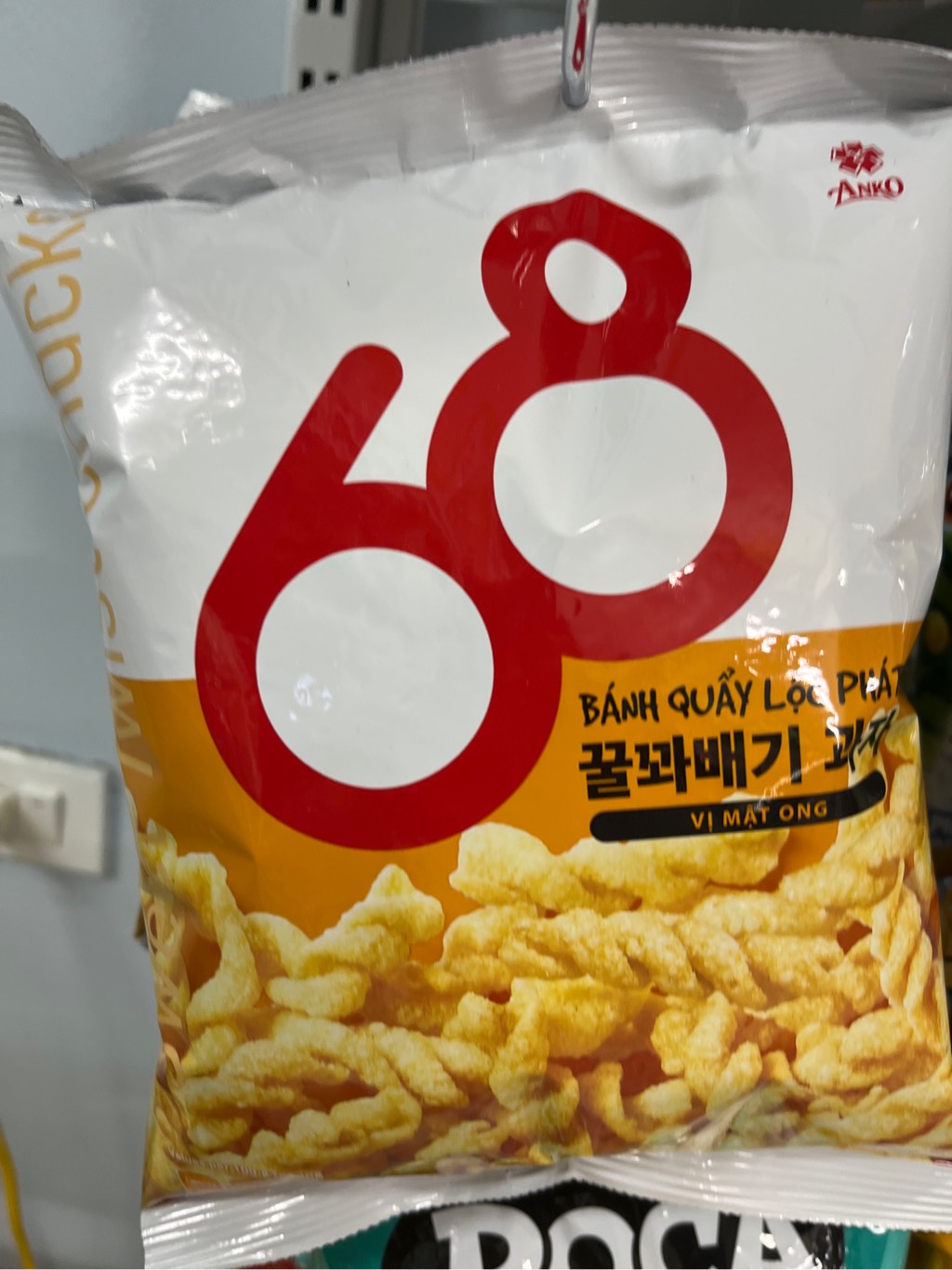 Bánh kẹo ăn vặt