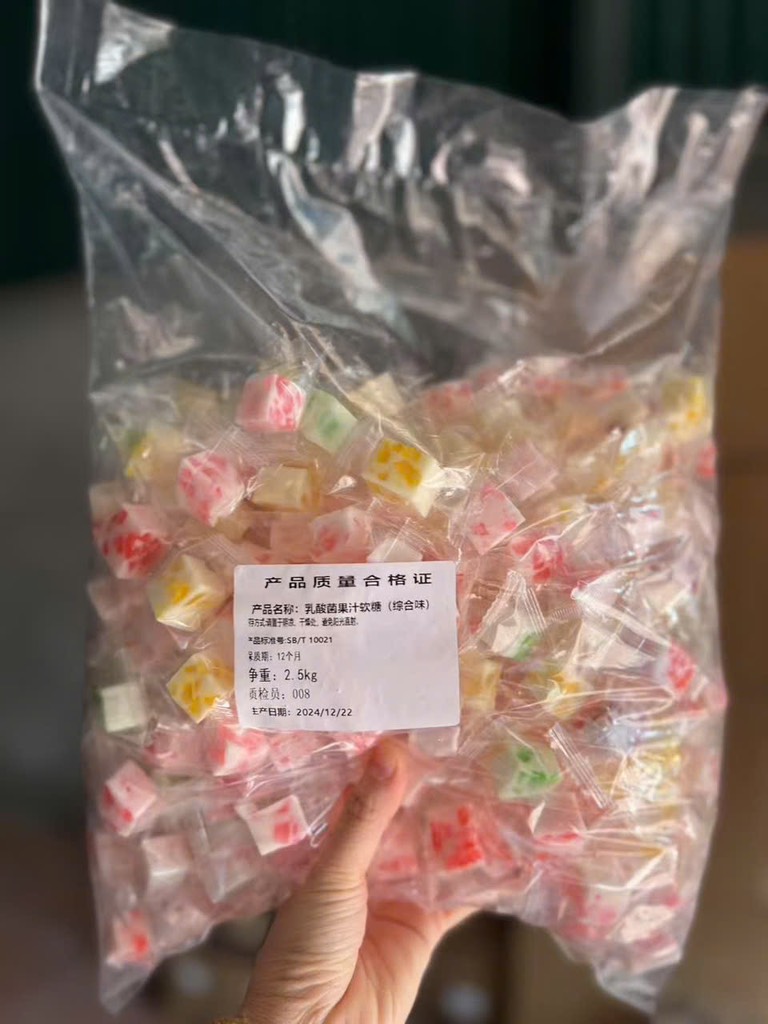 Bánh kẹo cân