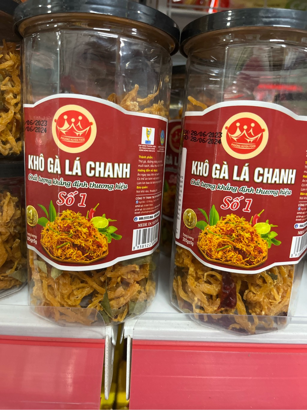 Bánh kẹo ăn vặt