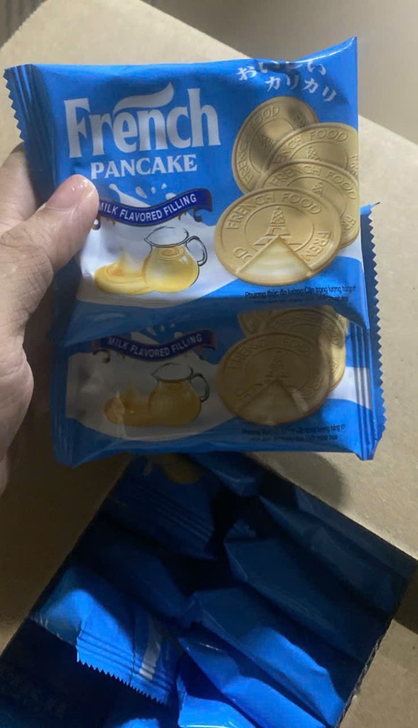 Bánh kẹo cân