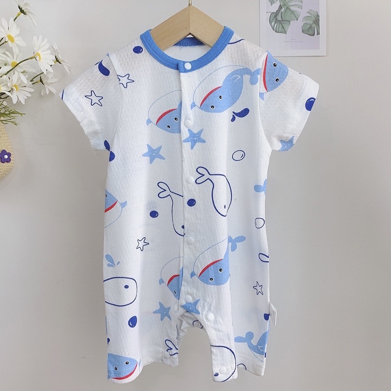 Body đùi cộc tay cúc giữa vải thông hơi mỏng mát cho bé trai bé gái sơ sinh mùa hè