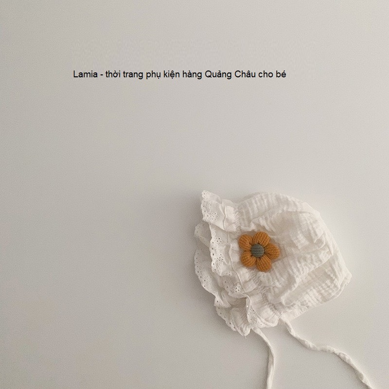 Nón tiểu thư mùa hè đính hoa mai, mũ tai bèo rộng vành che nắng cho bé 𝐌𝟖