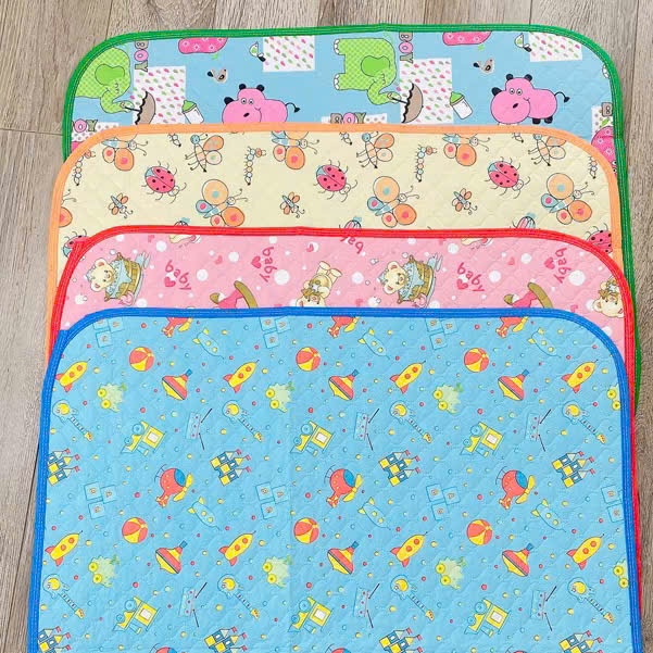 Tấm lót chống thấm dùng thay bỉm cho bé sơ sinh kích thước 48x65cm 𝐓𝐋𝟎𝟏