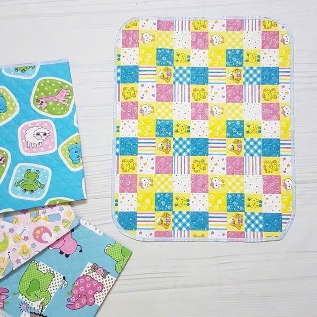 Tấm lót chống thấm dùng thay bỉm cho bé sơ sinh kích thước 48x65cm 𝐓𝐋𝟎𝟏