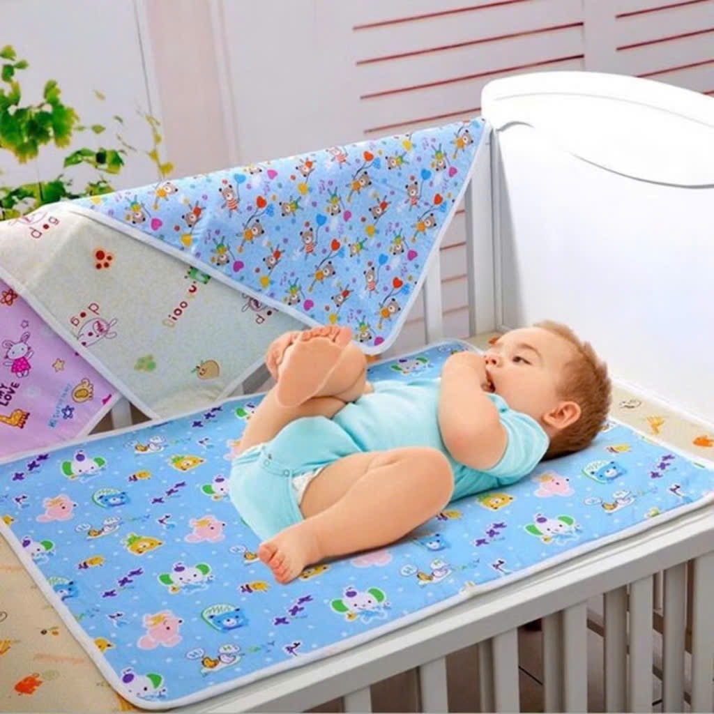 Tấm lót chống thấm dùng thay bỉm cho bé sơ sinh kích thước 48x65cm 𝐓𝐋𝟎𝟏
