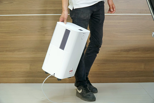Máy hút ẩm dân dụng Fujihome DH12 – Công suất 12 lít/ngày, tiết kiệm điện, vận hành êm ái