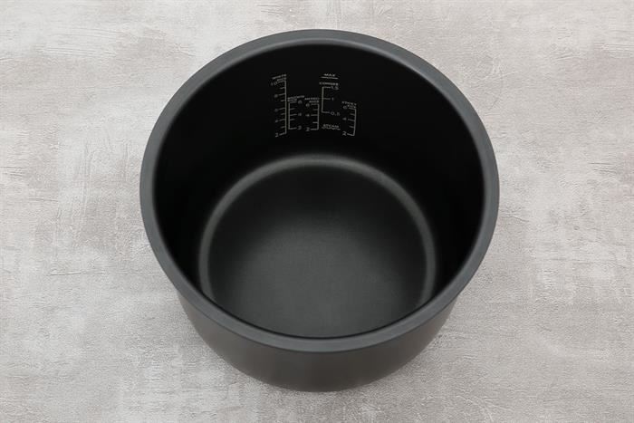 Nồi cơm điện tử Toshiba 1.8 lít RC-18DR4TVN(W) – Công nghệ nấu 3D, lòng nồi Binchotan, 11 chế độ nấu đa dạng