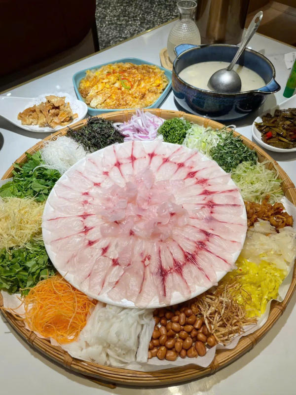 gỏi cá Hoành Châu