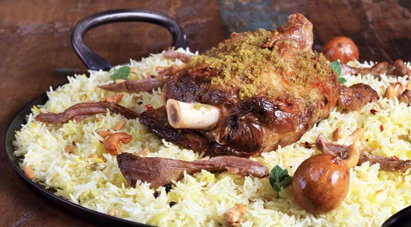 Món ăn ngon ở Dubai Món ăn ngon ở Dubai