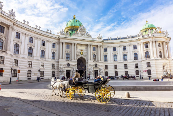 Cung điện Hoàng gia Hofburg, Áo Cung điện Hoàng gia Hofburg, Áo
