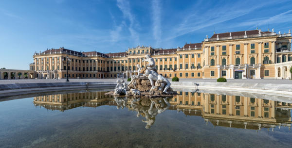 Du lịch Cung điện Schönbrunn, Áo Du lịch Cung điện Schönbrunn, Áo