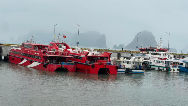 Tàu đi Quan Lạn Tàu đi Quan Lạn