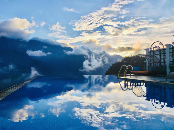 Hồ bơi khách sạn Pistachio Hotel Sapa Hồ bơi khách sạn Pistachio Hotel Sapa
