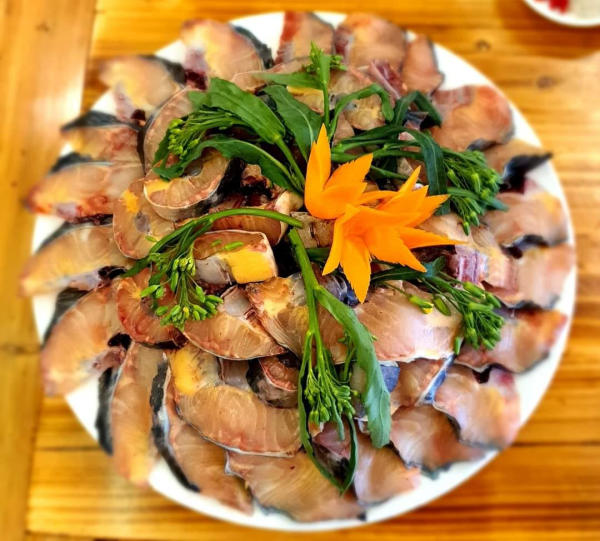 Nhà hàng bếp H’mong Sapa 02 Nhà hàng bếp H’mong Sapa 02