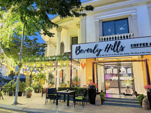 Beverly Hills Coffee & Beer Hạ Long