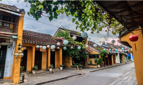 Đạp xe dạo quanh phố cổ Hội An Đạp xe dạo quanh phố cổ Hội An