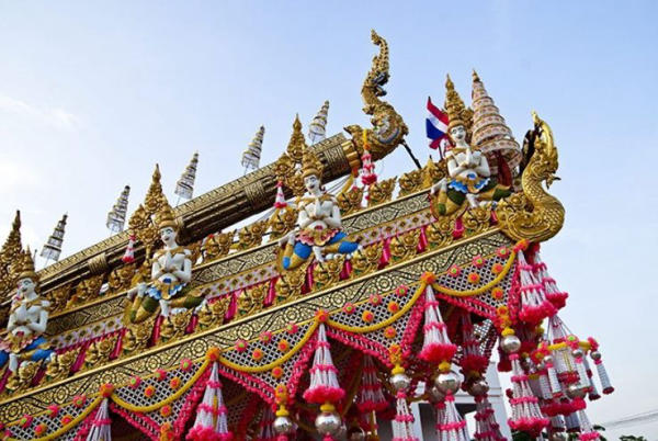 Lễ hội phóng tên lửa tự chế Bun Bang Fai 01 Lễ hội phóng tên lửa tự chế Bun Bang Fai 01