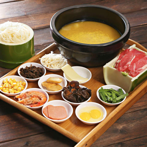 Món ngon Côn Minh - Đặc sản Vân Nam, bún qua cầu Món ngon Côn Minh - Đặc sản Vân Nam, bún qua cầu