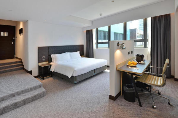 Camlux Hotel - Khách sạn Hồng Kông được xây dựng từ nhà máy Camel 02 Camlux Hotel - Khách sạn Hồng Kông được xây dựng từ nhà máy Camel 02