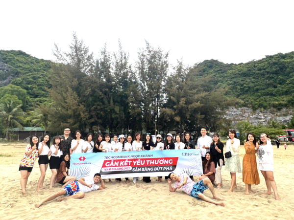 Teambuilding tại Cát Bà Teambuilding tại Cát Bà