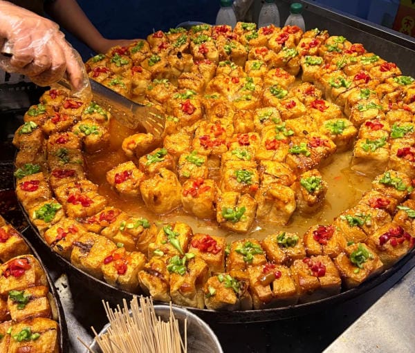 khám phá chợ đêm Song Kiều Côn Minh