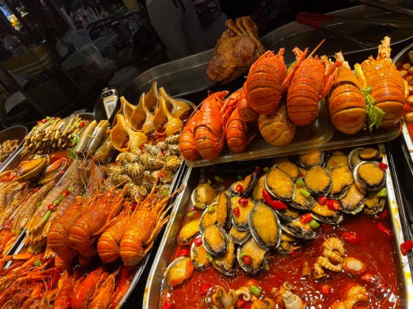 Món ngon chợ đêm Song Kiều