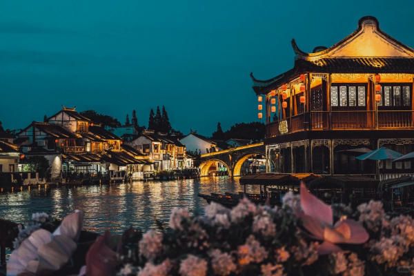 di chuyển đi cổ trấn Thượng Hải