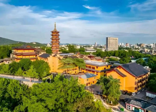Chùa Kê Minh Nam Kinh
